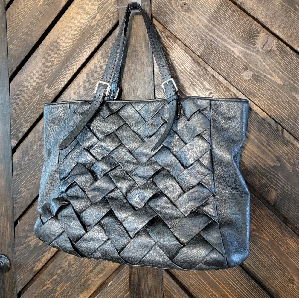 Cole Haan Beautiful gray Large purse